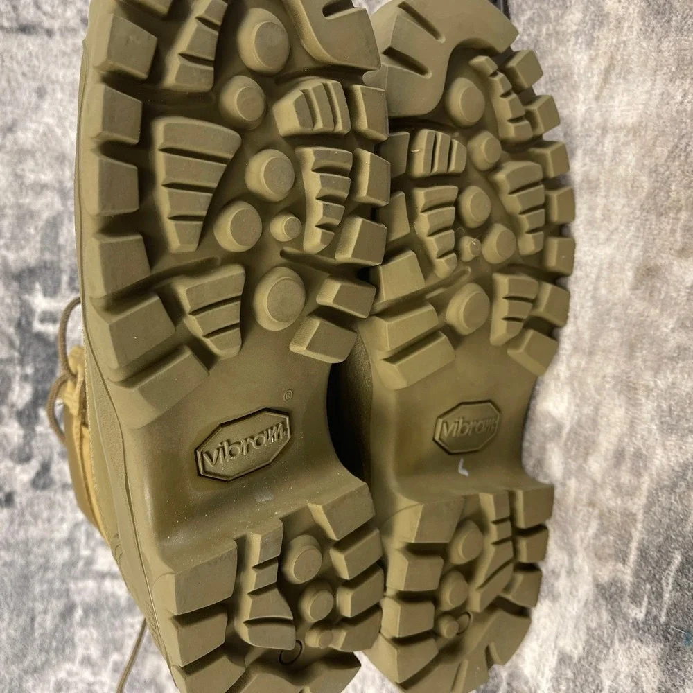 Bates‎ Tactical Hiking Boots Mens  7 Coyote Tan Vibram Heavy Duty Military NWOT